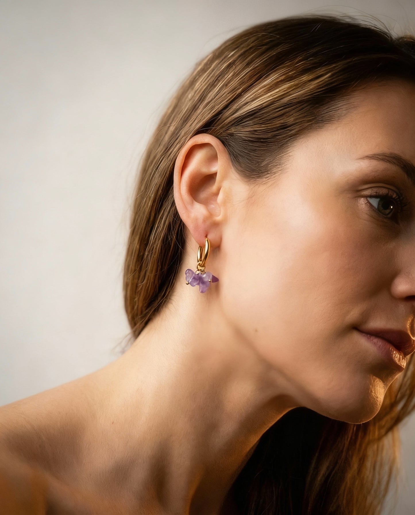 Aura, Ametisti -ametistikorvakorut